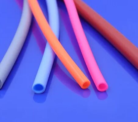 Goede prijs Φ5,0 mm siliconen rubber kous duurzame hittebestendige sleeve isolatiebescherming voor huishoudelijke apparaten online